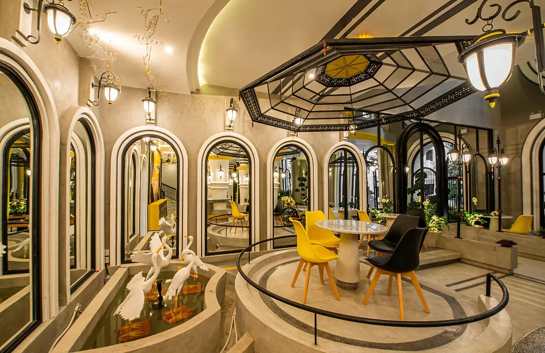 The Twizt - Lifestyle Hostel & Hotel-1